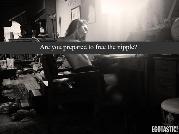 Caitlin-Stasey-Free-the-Nipple-LB-580x435.jpg