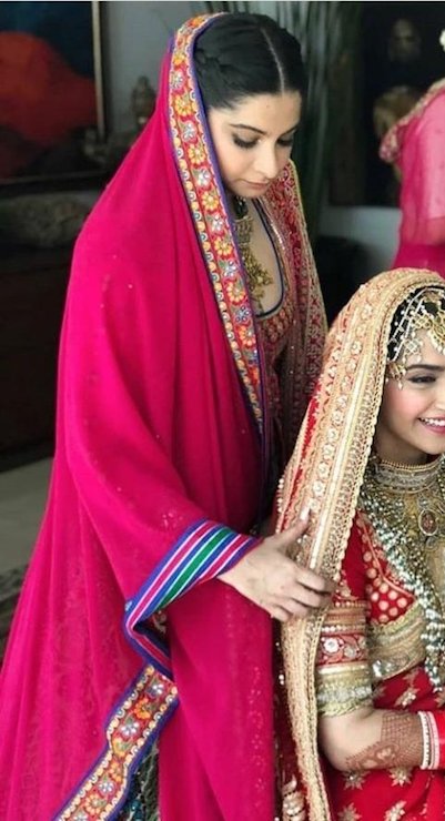 Rhea-Kapoor-in-Abu-Jani-Sandeep-Khosla-copy.jpg